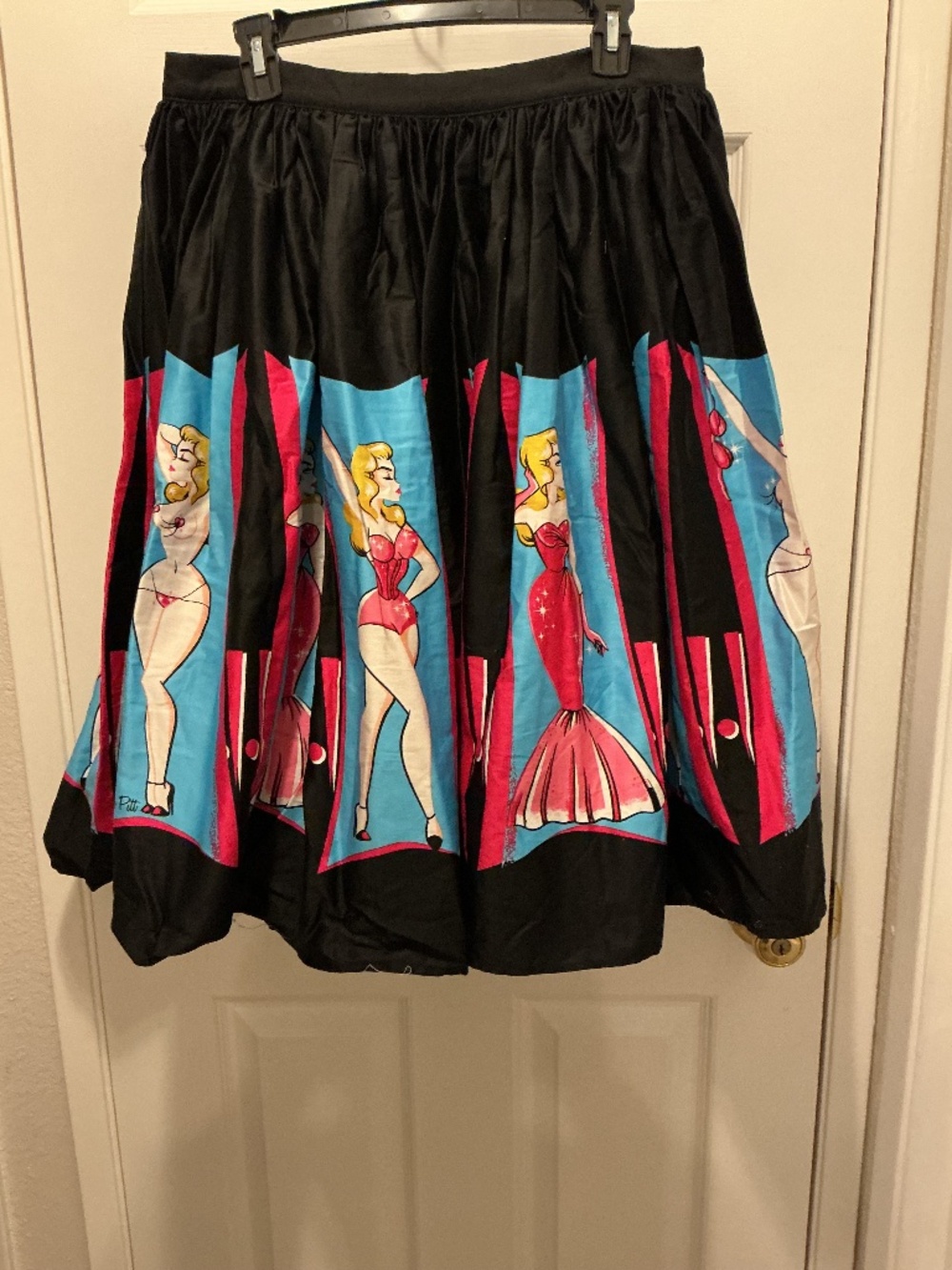 💕 RARE Pinup Couture Jenny Swing Skirt by Micheline Pitt 💕